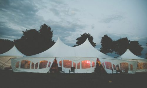 poleadion-marquee-catering-entrance