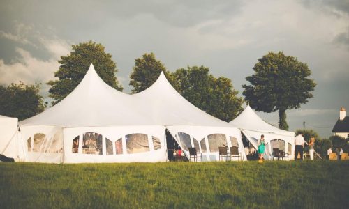 poleadion-marquee-outside